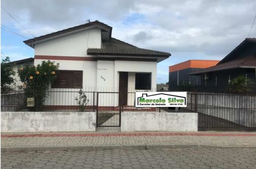 VENDO  CASA DE ALVENARIA COM 55M² NO BAIRRO JARDIM DAS AVENIDAS EM ARARANGUÁ-SC
